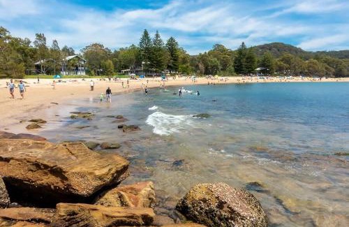 Umina Beach House | Umina Myrtle Bungalow Sleeping 4 Guests