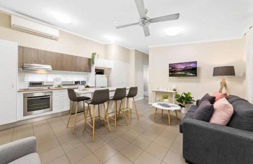 Umina Beach House | Umina Myrtle Bungalow Sleeping 4 Guests