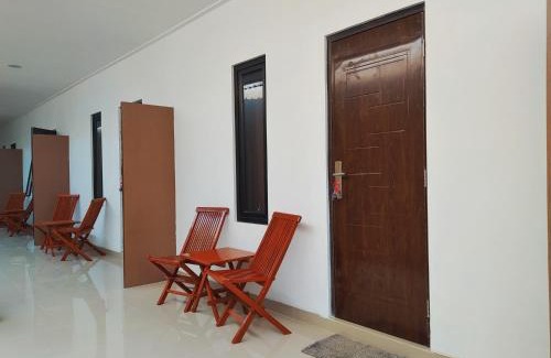 Tegal Hotel | Ummi Home Syariah Mitra RedDoorz