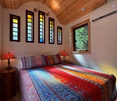 Idleyld Park Other | Umpqua's Last Resort - Wilderness Cabins, RV Park & Glamping