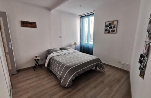 Laroque-des-Alberes House | un air de vacances