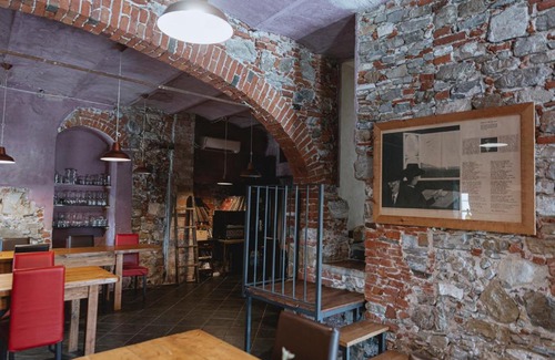 Sarzana House | Un Angelo Alla Mia Tavola