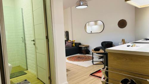 Central Province Apartment | UN approved Cosy home with pool