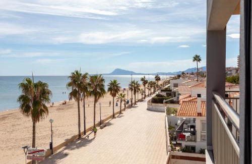 Plaza De La Costera Apartment | Un balcón al mar