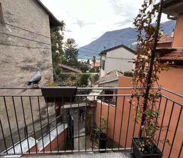 Torno Apartment | Un balcone sul lago