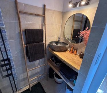 Conteville Ski Chalet | Un Chalet au Verger