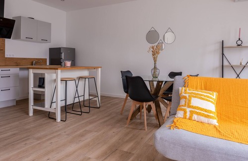 Marsilly House | Un Cocon Climatisé Avec Jacuzzi