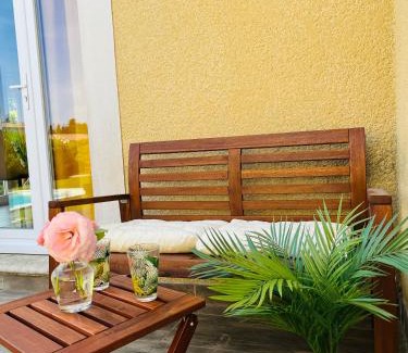 L'Isle-sur-la-Sorgue House | Un coin tropical en Provence !
