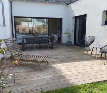 Lorient House | Un jardin en ville - Au calme - Proche des plages