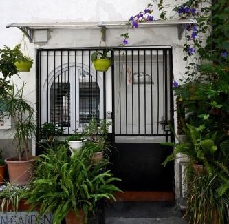 Le Piol Apartment | Un jardin en Ville