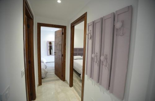 Sfax Apartment | Un ton Violet
