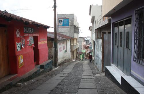 San Pedro La Laguna House | Una Noche Con Mical