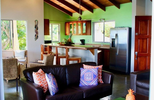 Manuel Antonio House | UNBELIEVABLE Ocean and Jungle Views! Luxury Home in the Jungle!