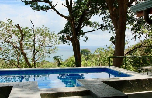 Manuel Antonio House | UNBELIEVABLE Ocean and Jungle Views! Luxury Home in the Jungle!