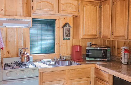 Estes Park Cabin | Unbelievable River Front Cabin