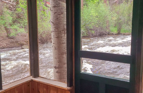 Estes Park Cabin | Unbelievable River Front Cabin