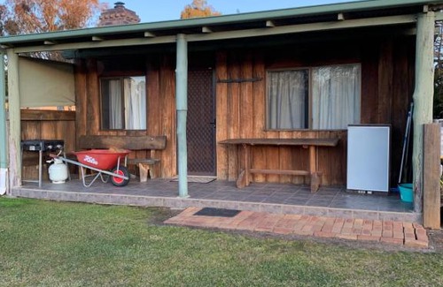 Wandsworth House | Uncle Billys Retreat