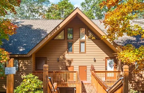 Nellysford Condo | Uncork and Unwind ! Perfect Mountain Retreat at Wintergreen Resort !