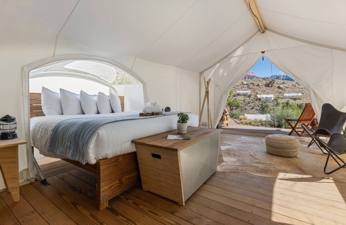 Virgin Cabin | Under Canvas Zion