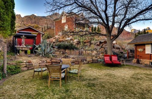 Zion National Park South Entrance Bed & Breakfast | Under the Eaves Inn at Zion National Park