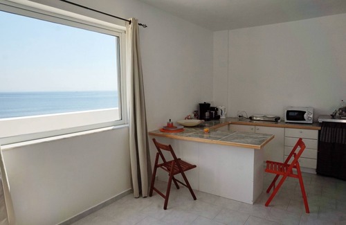 Kontos Apartment | Under the stars apartment with sea & pool view