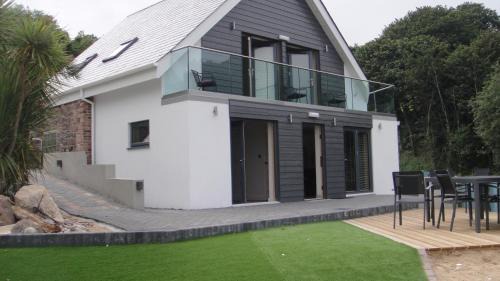 Bouley Bay House | Undercliff Guest House