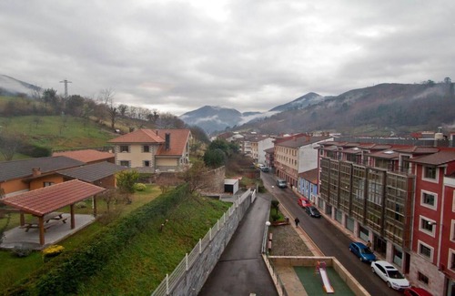 Cangas de Onis Apartment | Undercover with charm in the center of Cangas de Onís (5 Pax) 2 Bed, WIFI, Views