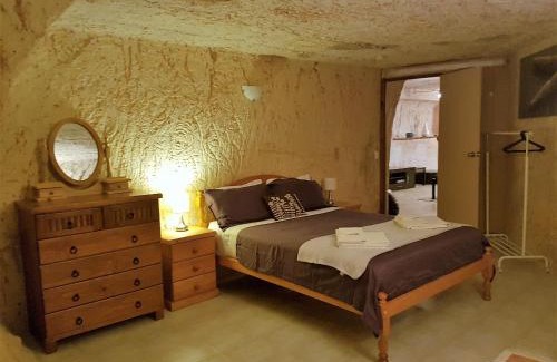 Coober Pedy Apartment | Underground Gem