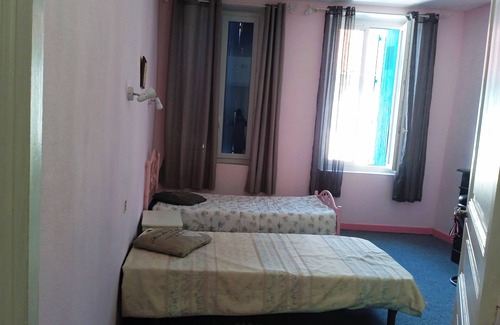 Lavelanet House | une Chambre Chez L'habitant