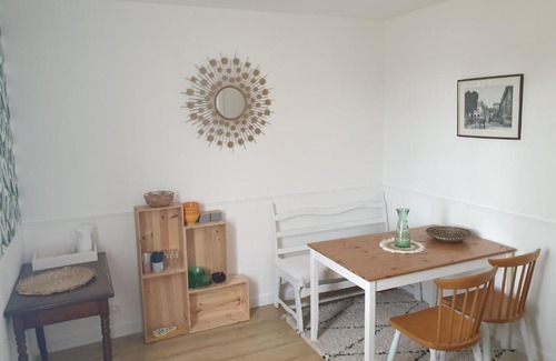 Coutras House | Une halte au beau Millet
