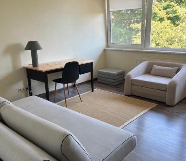 Nida Apartment | Une-max