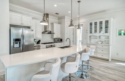 Seacrest Beach House | Unforgettable Getaway 5-Min to Beach w/Cozy Wraparound Porches & Private Pool