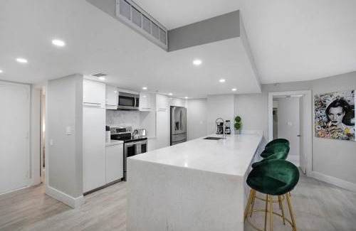Downtown Miami Apartment | Unforgettable! Water & Park Views, 4 Bedrooms!