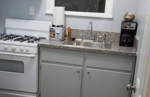 Studio City Apartment | Unfurnished Cozy Studio Apartment in Studio City