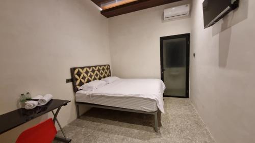 Semarang Hotel | Uni Inn Semarang - Gunung Pati