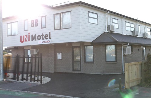 Hamilton Hotel | Uni Motel