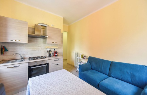 Lingotto Apartment | UniPalace |Two-room apartment strategically located 10min walk from Inalpi Arena