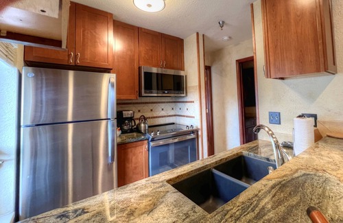 Crested Butte Condo | Unique 2 bedroom in the Base Area, Sleeps 6