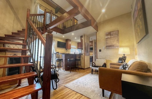 Crested Butte Condo | Unique 2 bedroom in the Base Area, Sleeps 6