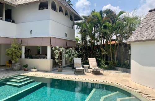 Tanjungbenoa Villa | Unique 3BR Villa with Pool 5 minute walk to the Pererenan beach