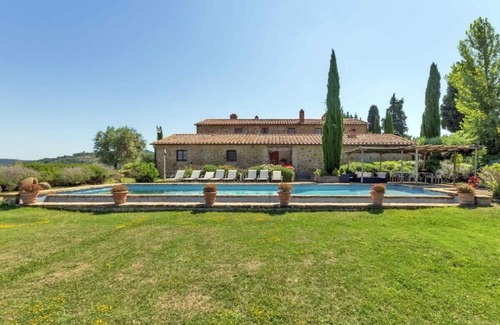 Monticchiello Villa | Unique And Unforgettable Villa Great For Weddings