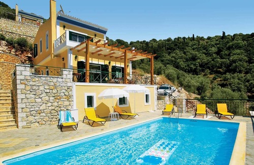 Spartochori Villa | Unique bayside villa with private pool and BBQ