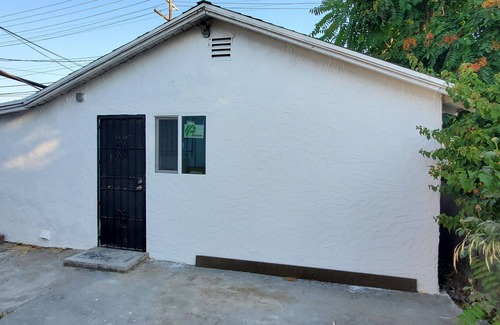 Los Angeles House | Unique comfortable unit close to LAX AIRPORT/SO-FI STADUIM.