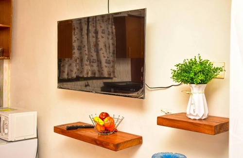 Kisumu Apartment | Unique, Compact Studio Apartment - 7 minutes from Lake Victoria