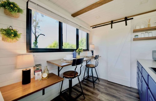Waco Cabin | Unique Container Home in Waco