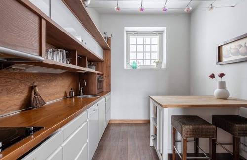 Tampere Apartment | Unique Downtown Apt with Steam Sauna & Parking