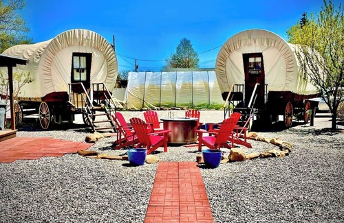Monticello House | Unique Glamping Pioneer Wagons