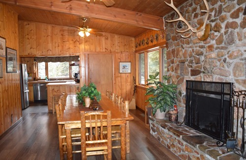 Gallatin Gateway Cabin | Unique Guesthouse on the Beautiful Gallatin River - Hot Tub w/Amazing Views!