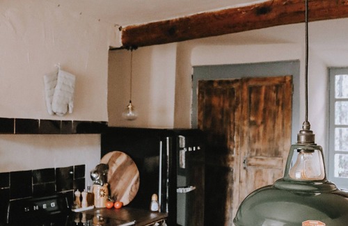 Tourtour House | Unique historic house, middle of the village, bath & patio. 4 persons & pets