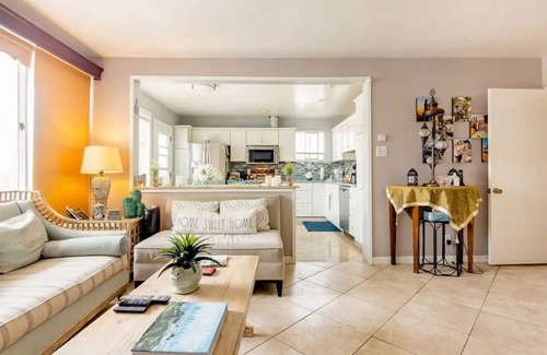 Torrance House | Unique Home Space
